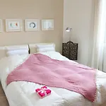 Fienaroli Apartment